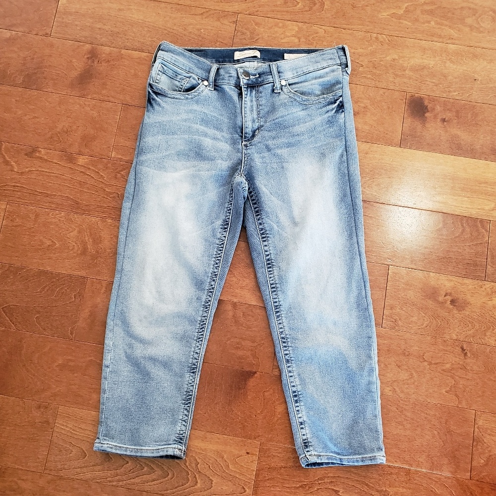 Seven 7 Jean's capris